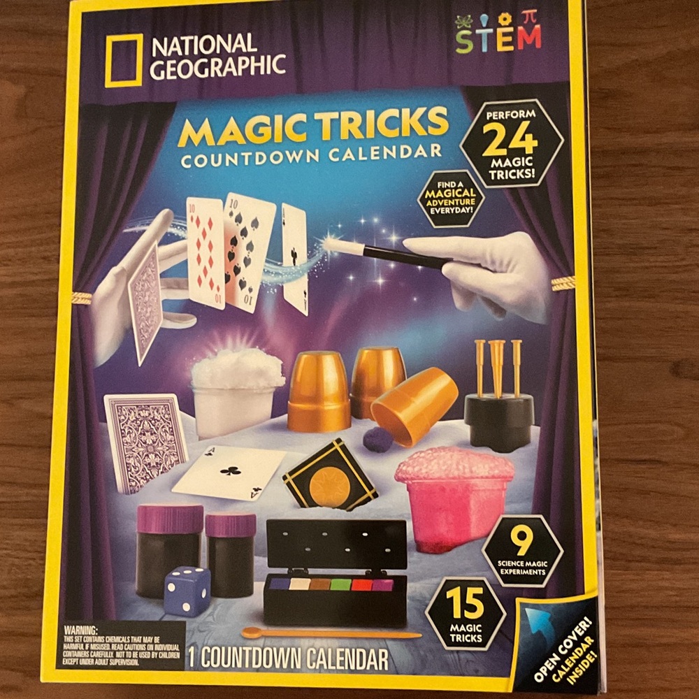 National Geographic Magic Tricks Countdown Set Advent Calendar